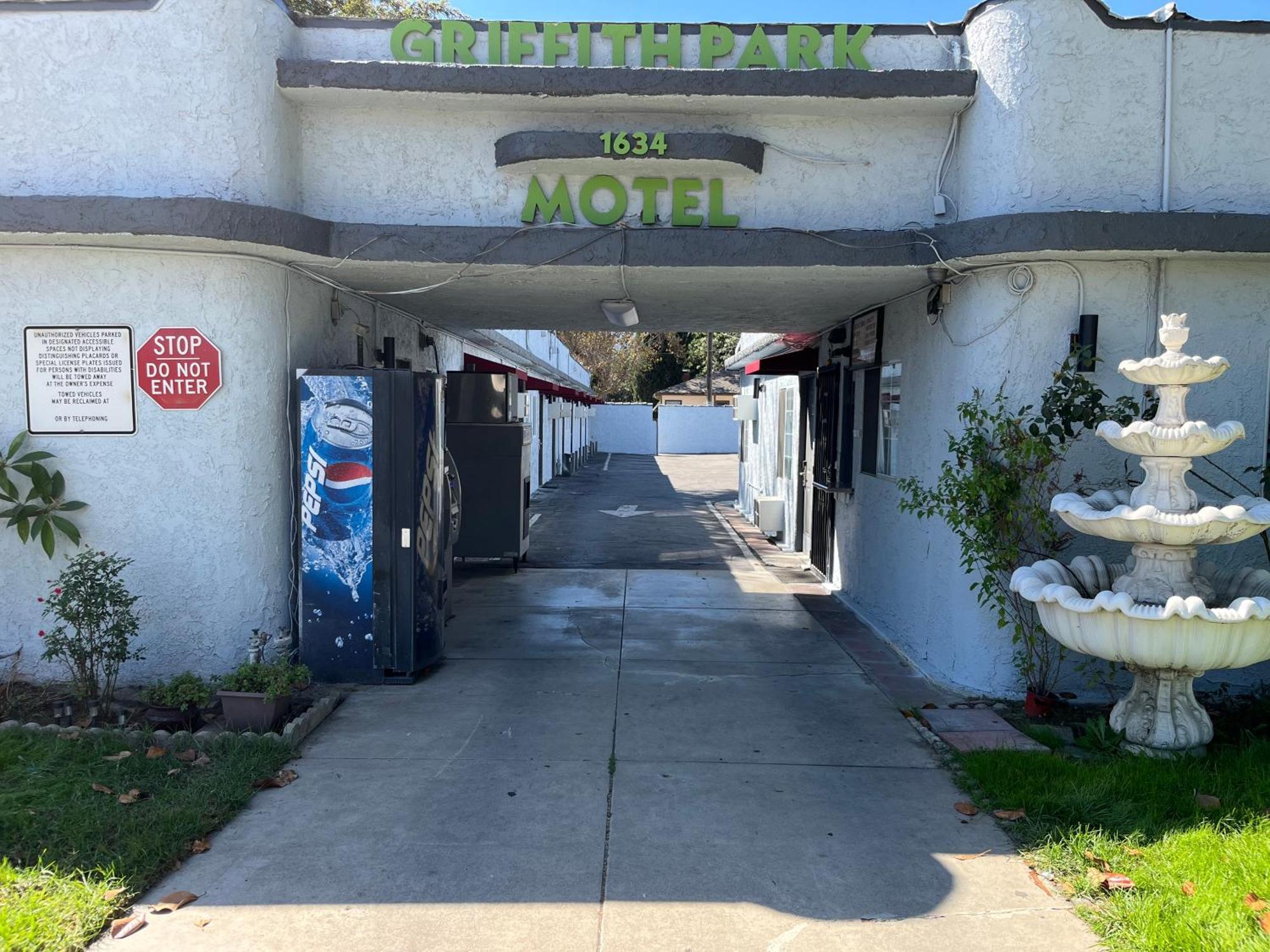 Griffith Park Motel, In Los Angeles Hollywood Area Glendale Exteriör bild