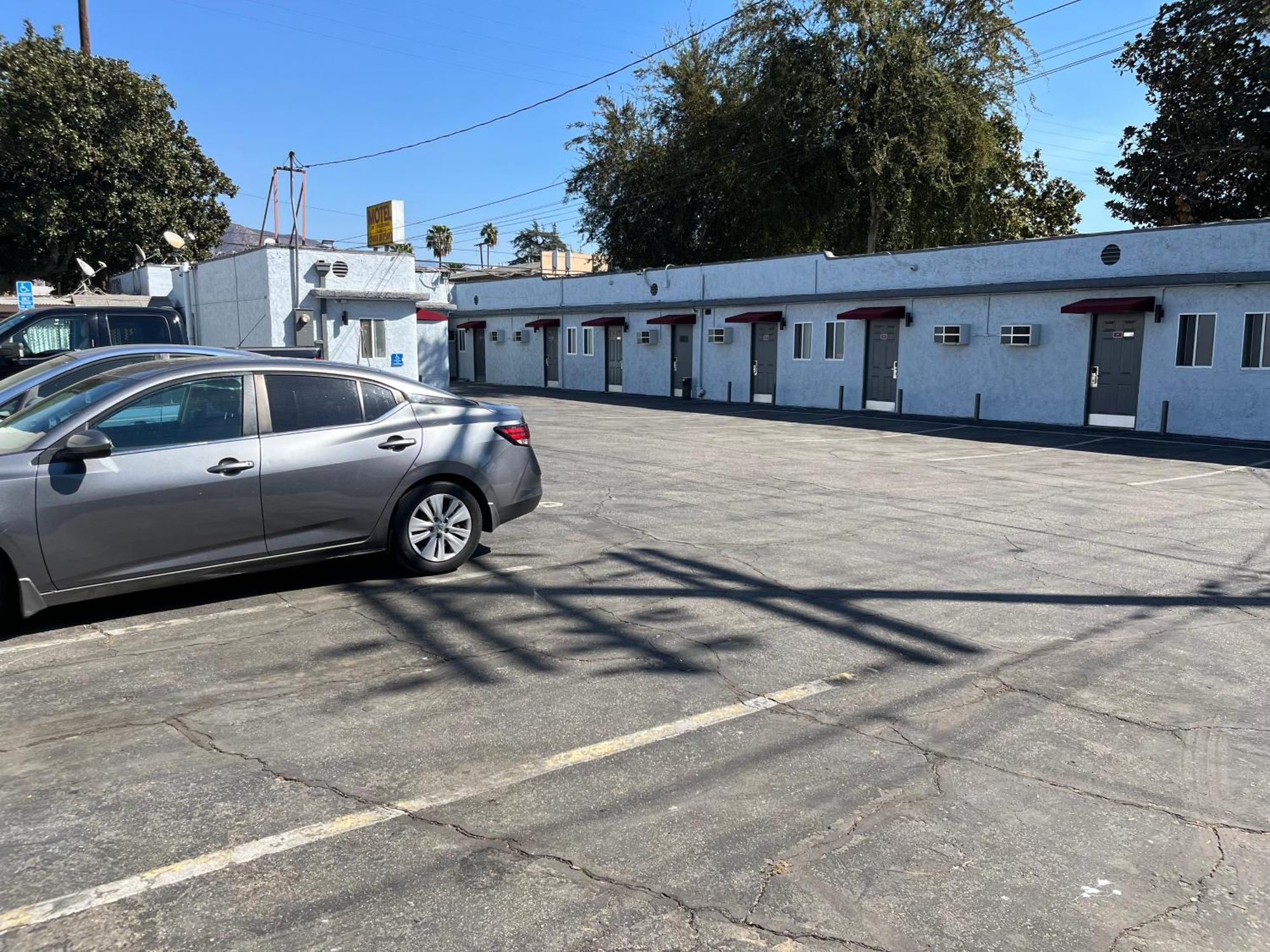 Griffith Park Motel, In Los Angeles Hollywood Area Glendale Exteriör bild